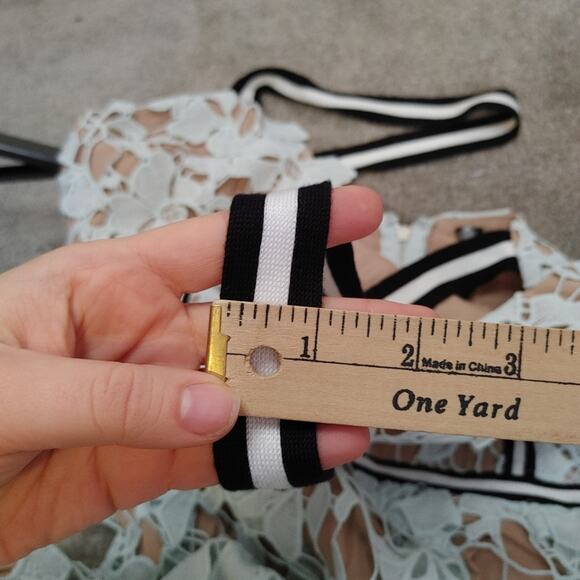 Design Lab Size Large L Ice Blue Lace Nude Detailing NWT NEW Dress Preppy Weddin - Picture 10 of 12